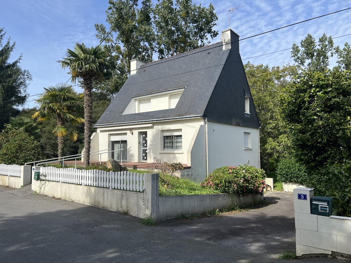 Achat maison à Kervignac - 136m² - Réf: 56081-56099-101